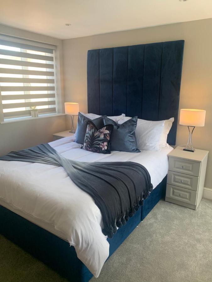Willshaw Suites For Families Over 25 Only Blackpool Exterior photo